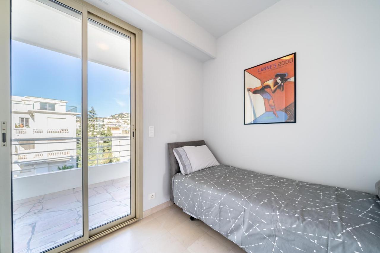 Apartment Palm *