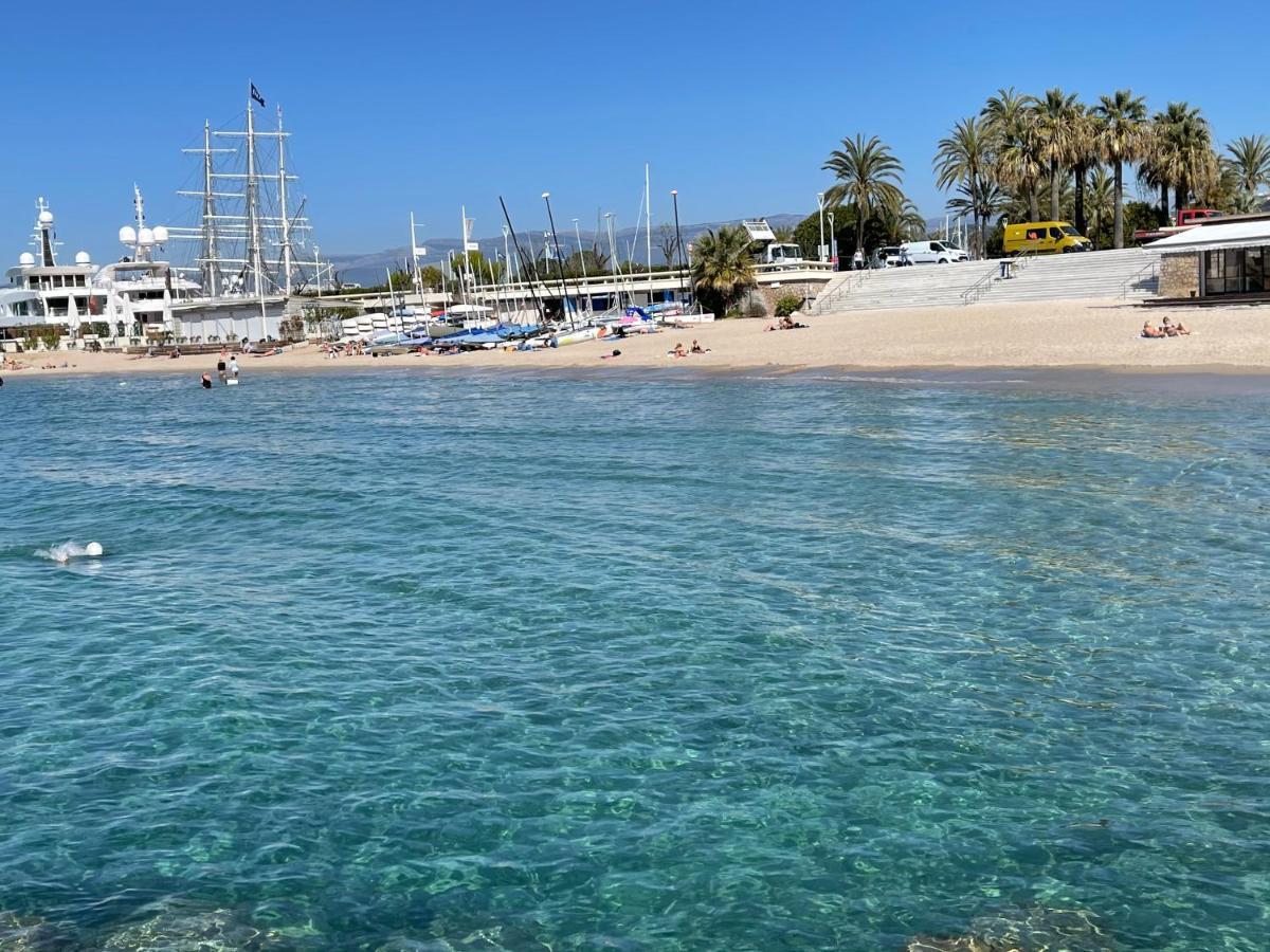 Appartement Palm Beach- Free Wifi- Parking- Sea View *